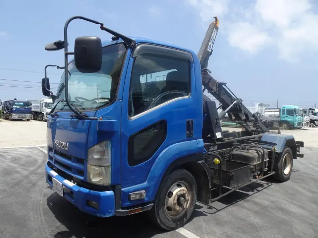 いすゞ フォワード PKG-FRR90S2(2WD)の写真1