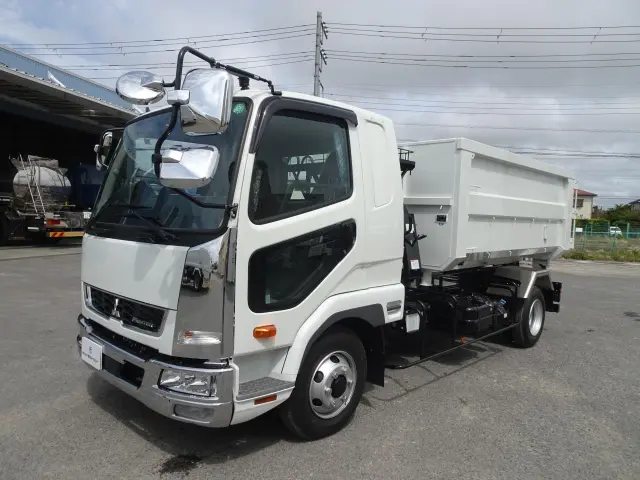 三菱 ファイター 2KG-FK62F(2WD)の写真6