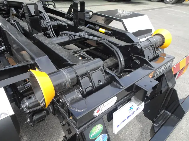 三菱 ファイター 2KG-FK62F(2WD)の写真10