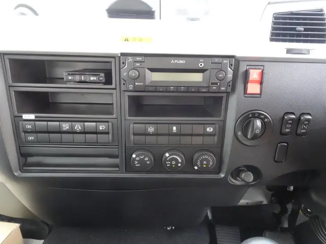 三菱 ファイター 2KG-FK62F(2WD)の写真23