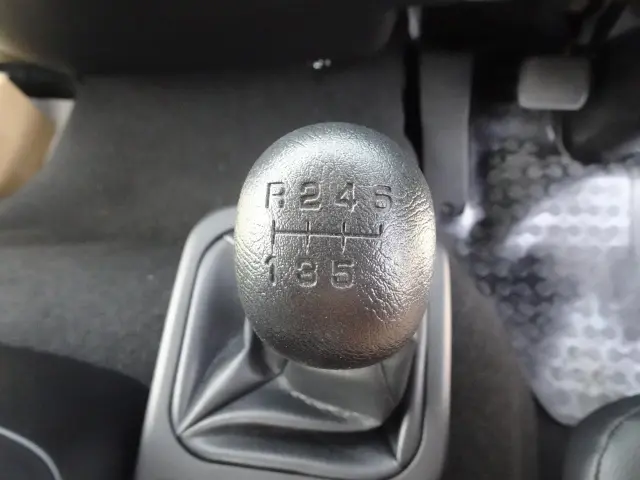 三菱 ファイター 2KG-FK62F(2WD)の写真25