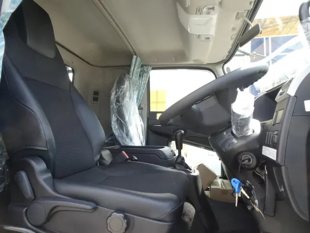 三菱 ファイター 2KG-FK62FZ(2WD)の写真17