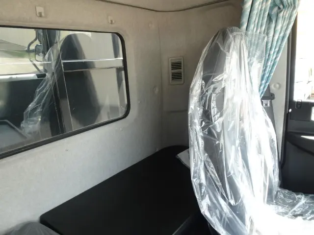 三菱 ファイター 2KG-FK62FZ(2WD)の写真18