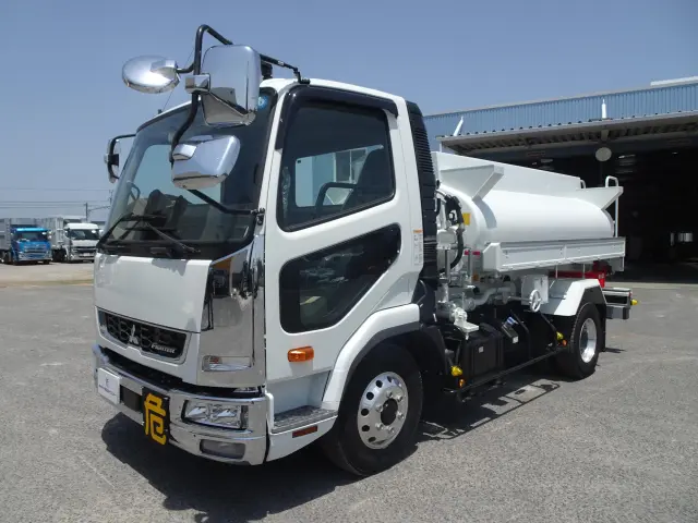 三菱 ファイター 2KG-FK72F(2WD)の写真1