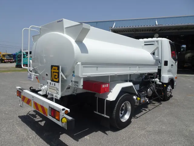 三菱 ファイター 2KG-FK72F(2WD)の写真4