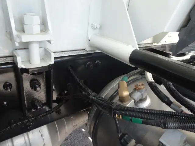 三菱 ファイター 2KG-FK72F(2WD)の写真16