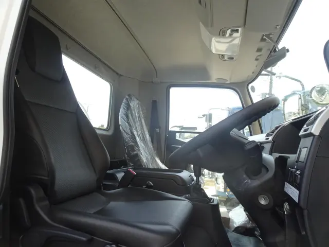 三菱 ファイター 2KG-FK72F(2WD)の写真21