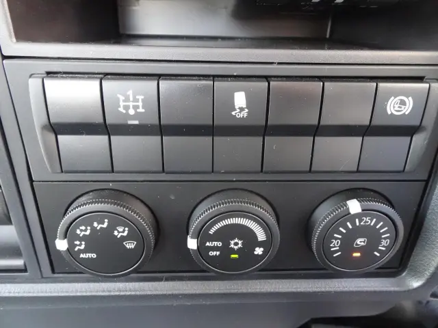 三菱 ファイター 2KG-FK72F(2WD)の写真23