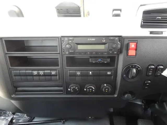 三菱 ファイター 2KG-FK72F(2WD)の写真24