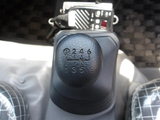 日野 デュトロ TKG-XZU710M(2WD)の写真25