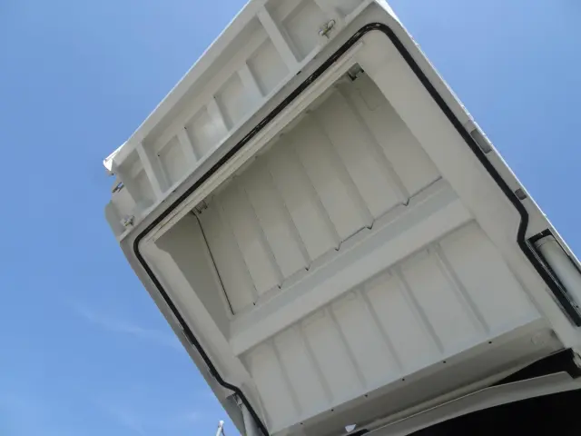 日野 レンジャー 2KG-FD2ABA(2WD)の写真9