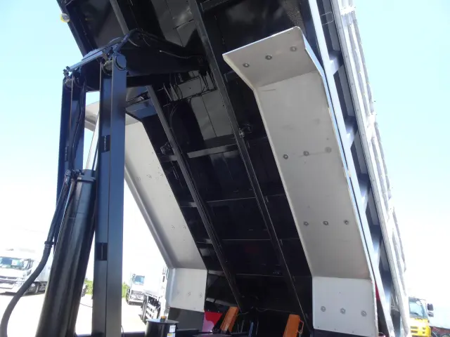 三菱 スーパーグレート 2PG-FV80VY(6x4)の写真7