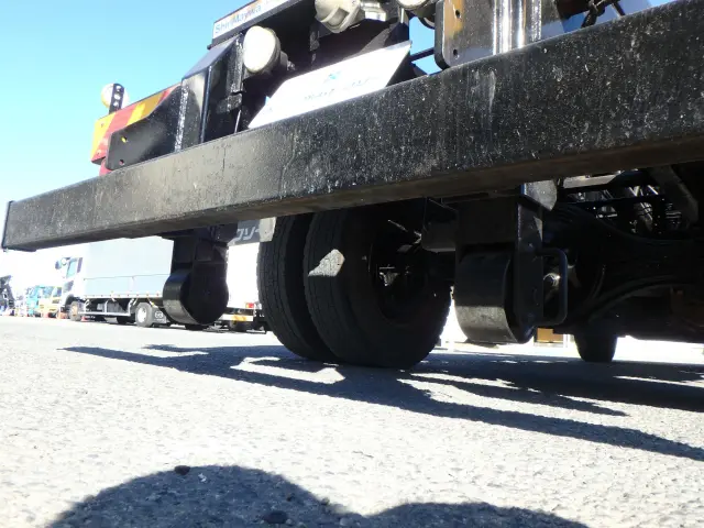 いすゞ フォワード TKG-FRR90S2(2WD)の写真11