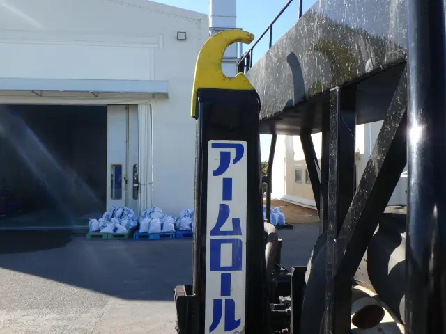 いすゞ フォワード TKG-FRR90S2(2WD)の写真12