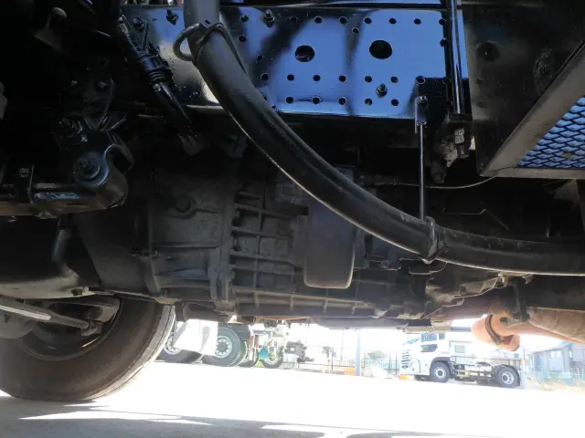 いすゞ フォワード TKG-FRR90S2(2WD)の写真16
