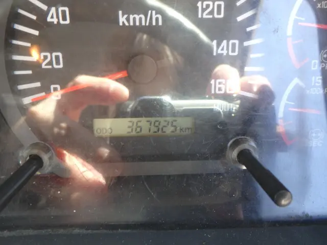 いすゞ フォワード TKG-FRR90S2(2WD)の写真21