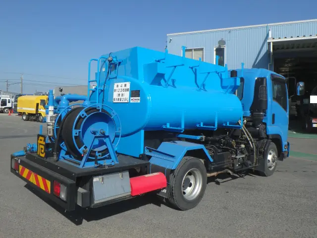 いすゞ フォワード 2RG-FRR90S2(2WD)の写真4