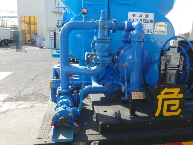 いすゞ フォワード 2RG-FRR90S2(2WD)の写真7