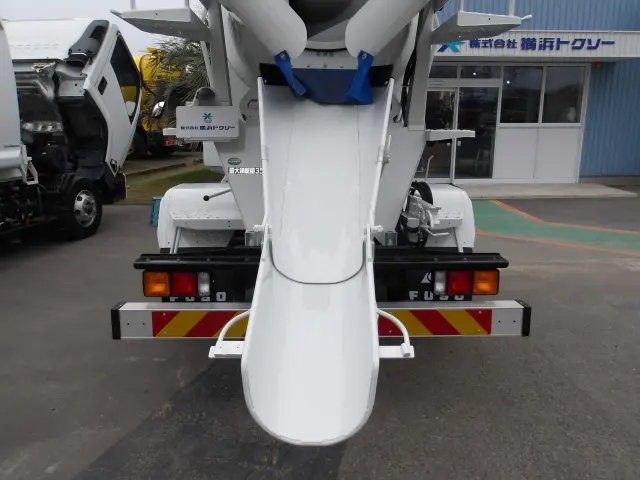 三菱 ファイター 2KG-FK72F(2WD)の写真11