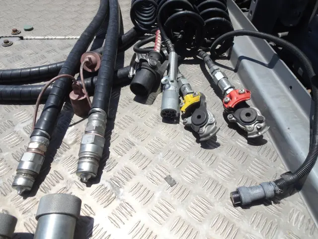 ＵＤ クオン 2PG-GK5AAB(2WD)の写真9