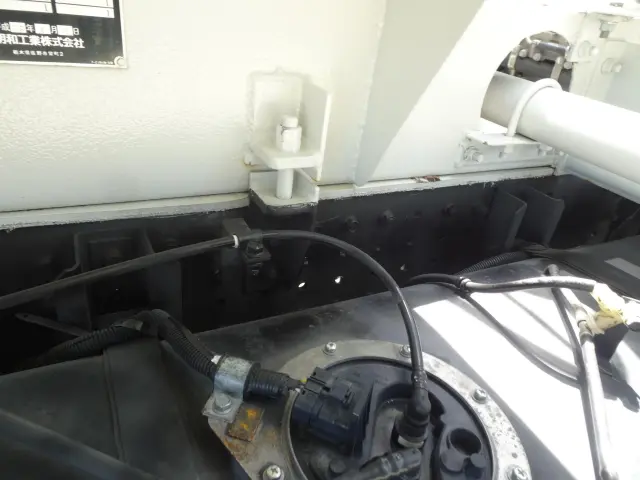 三菱 キャンター TPG-FEB90(2WD)の写真16