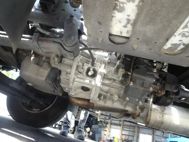 三菱 キャンター TPG-FEB90(2WD)の写真18