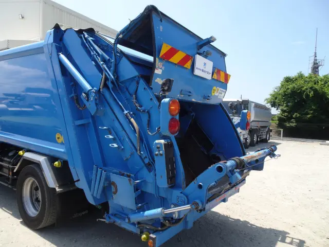 日野 レンジャー QKG-FJ7JGAA(2WD)の写真12