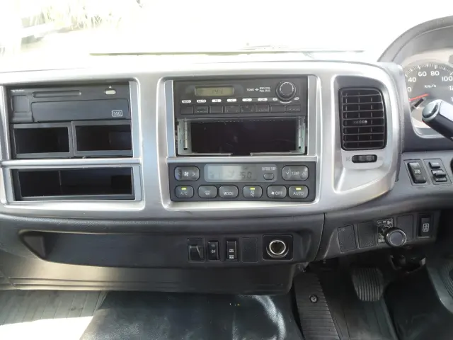 日野 レンジャー QKG-FJ7JGAA(2WD)の写真24