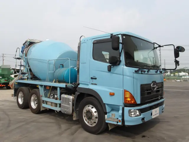 日野 プロフィア QKG-FS1AKAA(6x4)の写真3