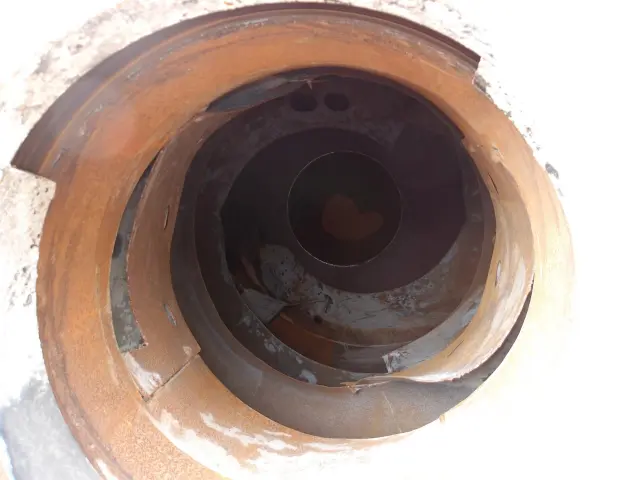 日野 プロフィア QKG-FS1AKAA(6x4)の写真9