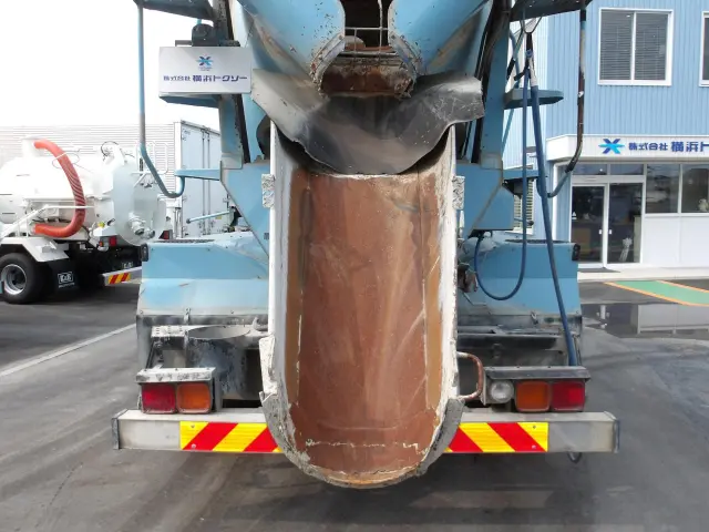 日野 プロフィア QKG-FS1AKAA(6x4)の写真11