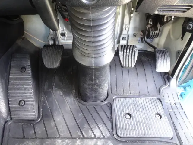 日野 プロフィア QKG-FS1AKAA(6x4)の写真25