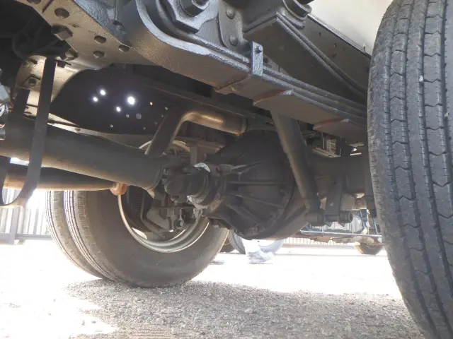 いすゞ エルフ 2RG-NMR88N(2WD)の写真17