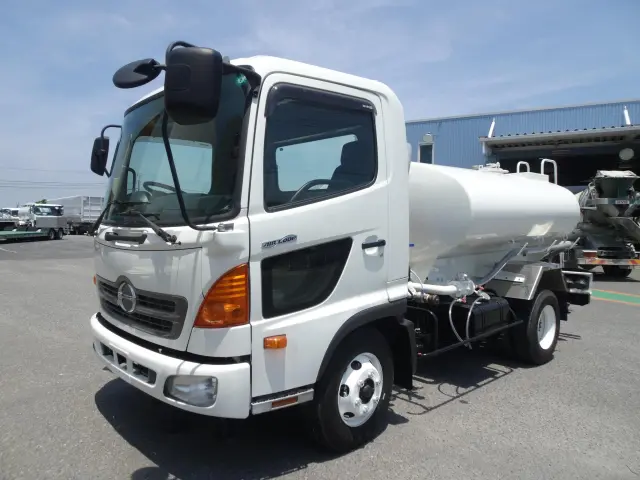 日野 レンジャー TKG-FC9JCAP(2WD)の写真1
