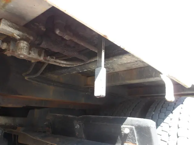 いすゞ フォワード KL-FVZ34L4(6x4)の写真7