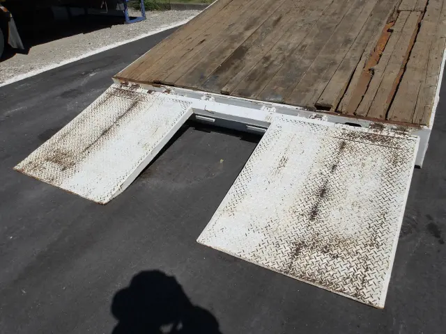 いすゞ フォワード KL-FVZ34L4(6x4)の写真12