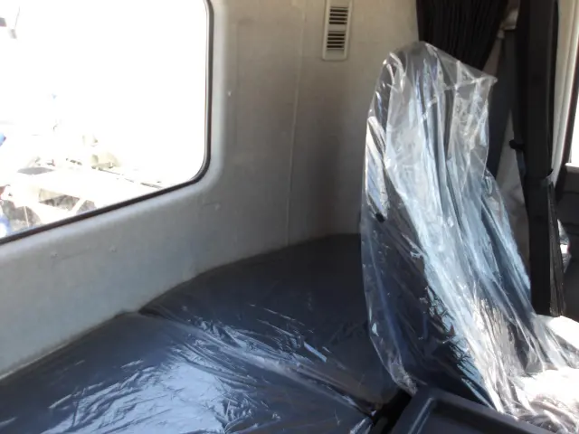 三菱 スーパーグレート 2KG-FV80GX(6x4)の写真19