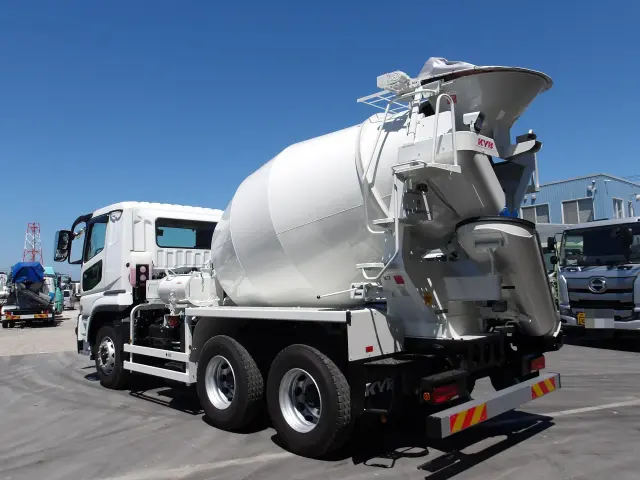 三菱 スーパーグレート 2KG-FV80GX(6x4)の写真2