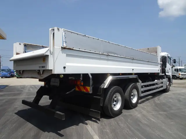 ＵＤ クオン 2PG-CW5CL(6x4)の写真4