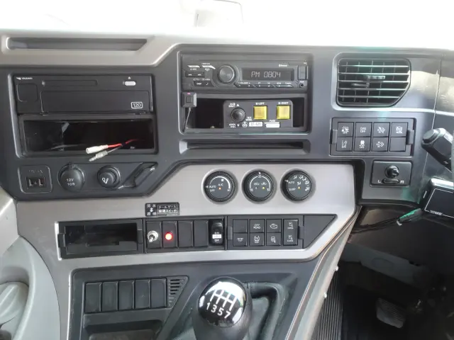 ＵＤ クオン 2PG-CW5CL(6x4)の写真23