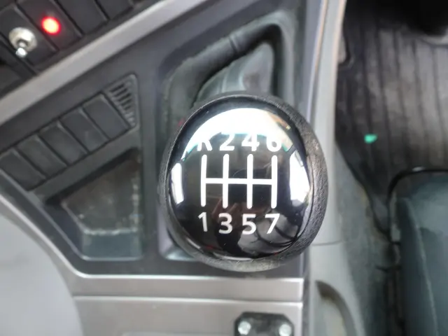 ＵＤ クオン 2PG-CW5CL(6x4)の写真25