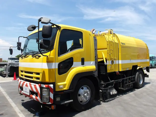 いすゞ フォワード PDG-FVR34U2(2WD)の写真1