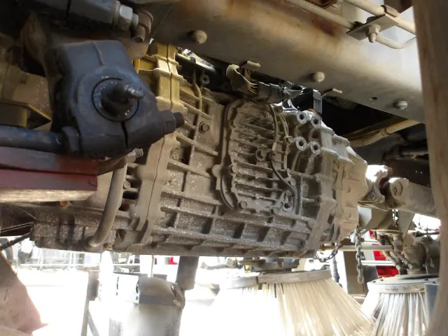 いすゞ フォワード PDG-FVR34U2(2WD)の写真19