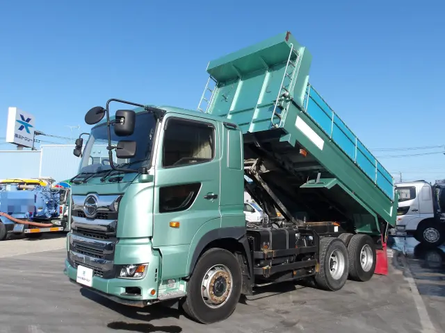 日野 プロフィア 2DG-FS1AGA(6x4)の写真1