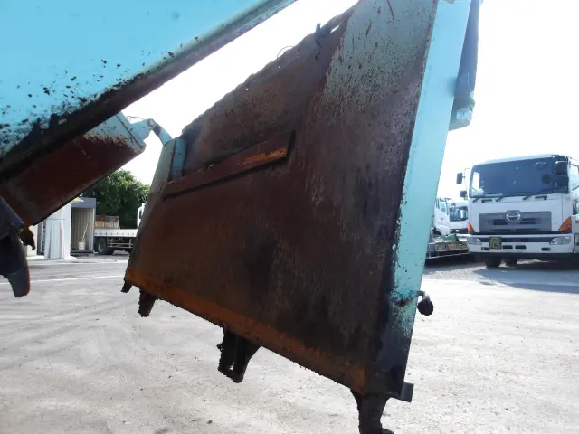 日野 プロフィア 2DG-FS1AGA(6x4)の写真10