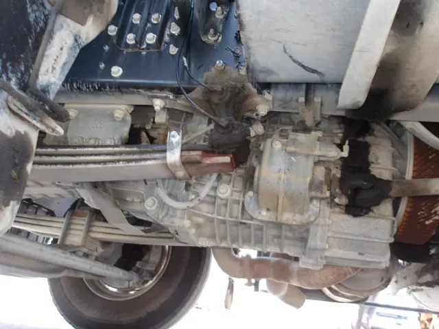 日野 プロフィア 2DG-FS1AGA(6x4)の写真18