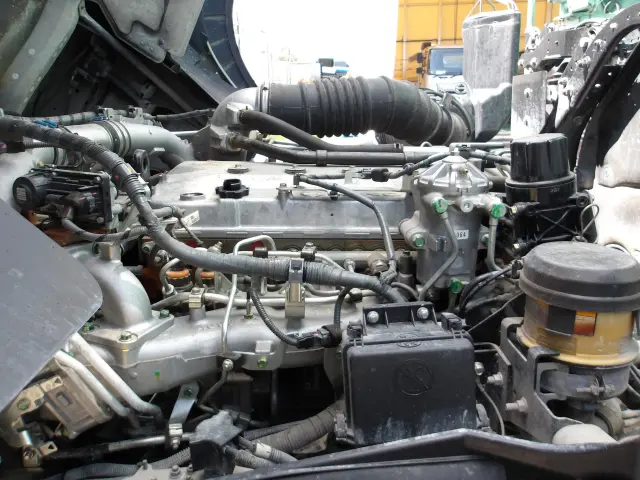 日野 プロフィア 2DG-FS1AGA(6x4)の写真20