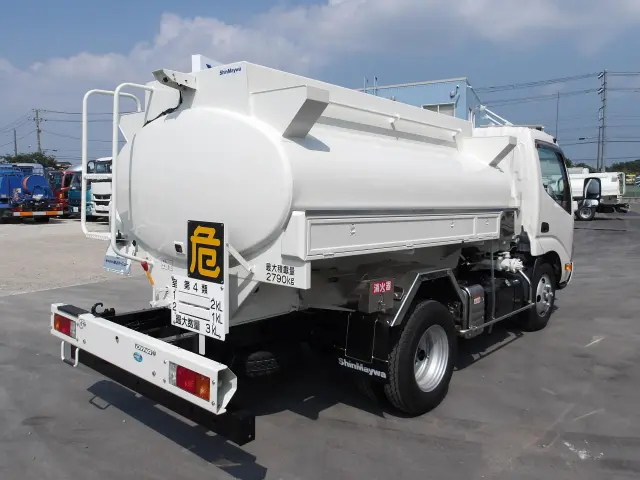 トヨタ ダイナ 2KG-XZU600H(2WD)の写真4