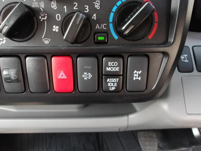 トヨタ ダイナ 2KG-XZU600H(2WD)の写真22