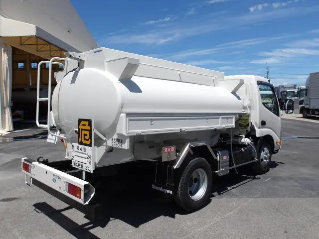 トヨタ ダイナ 2KG-XZU600H(2WD)の写真4